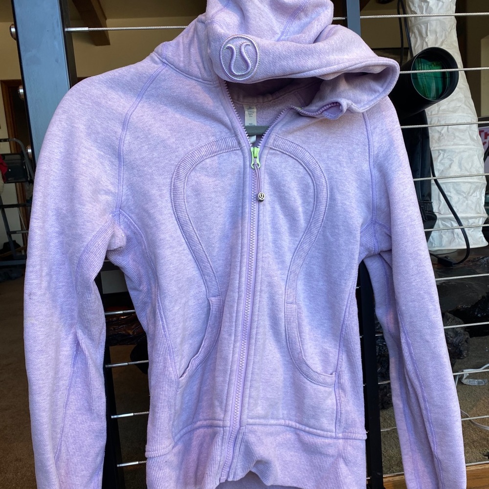 Lululemon light purple and green detail jacket
